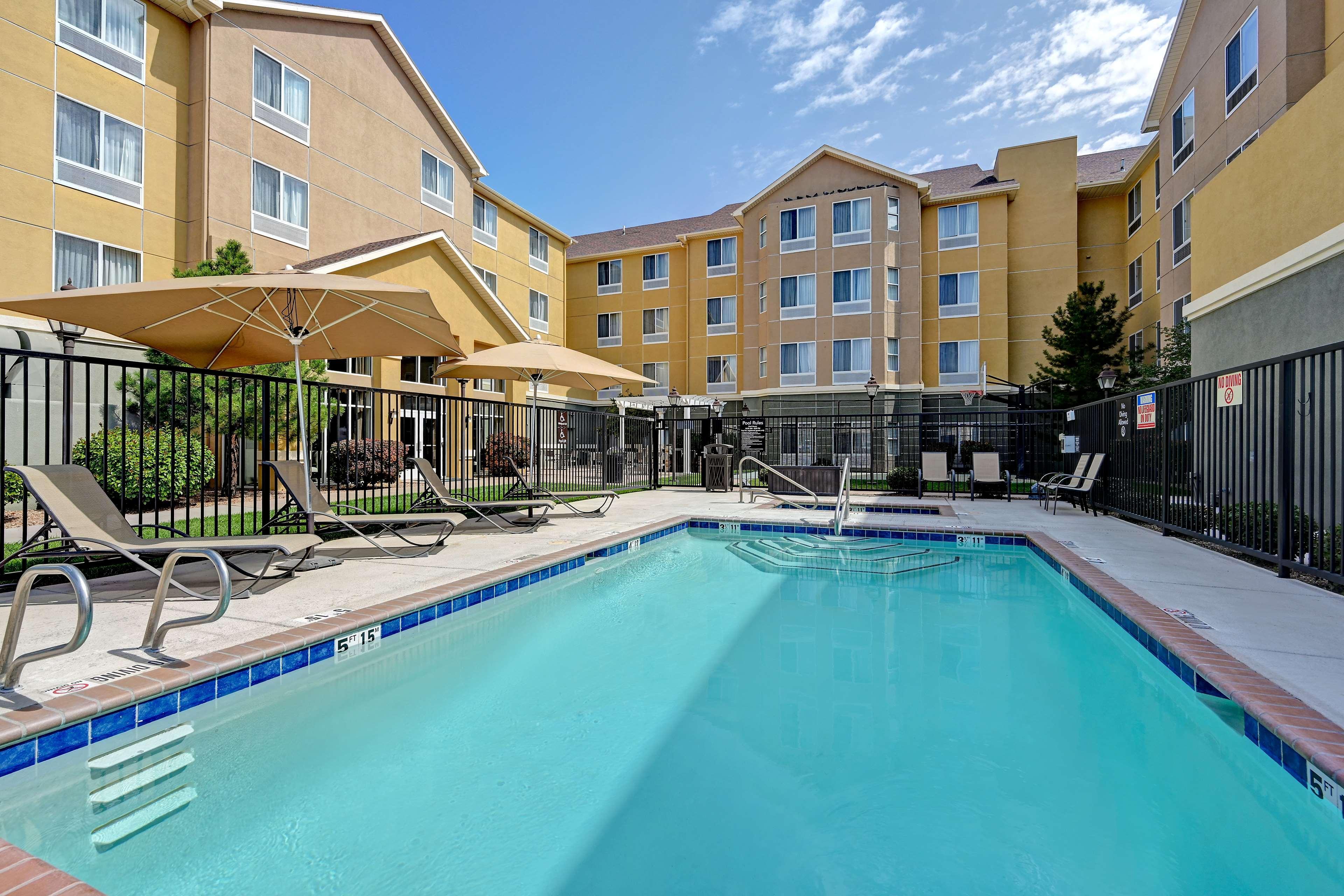Homewood Suites by Hilton Albuquerque Airport Extérieur photo